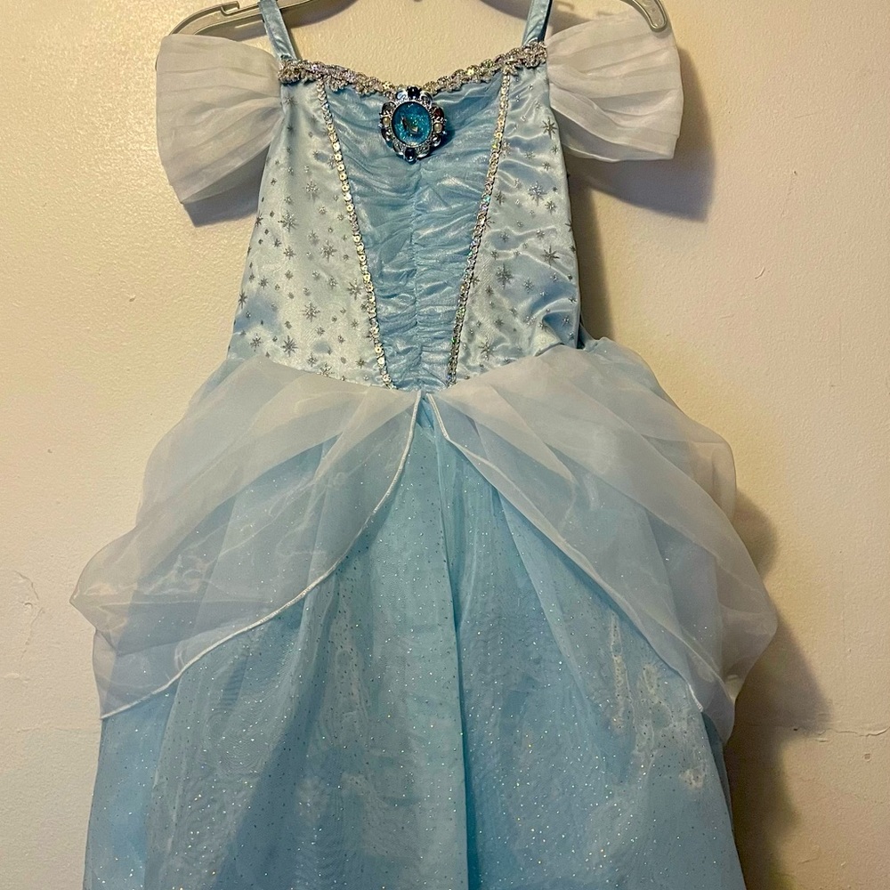 Girls’ Cinderella Dress size 5/6